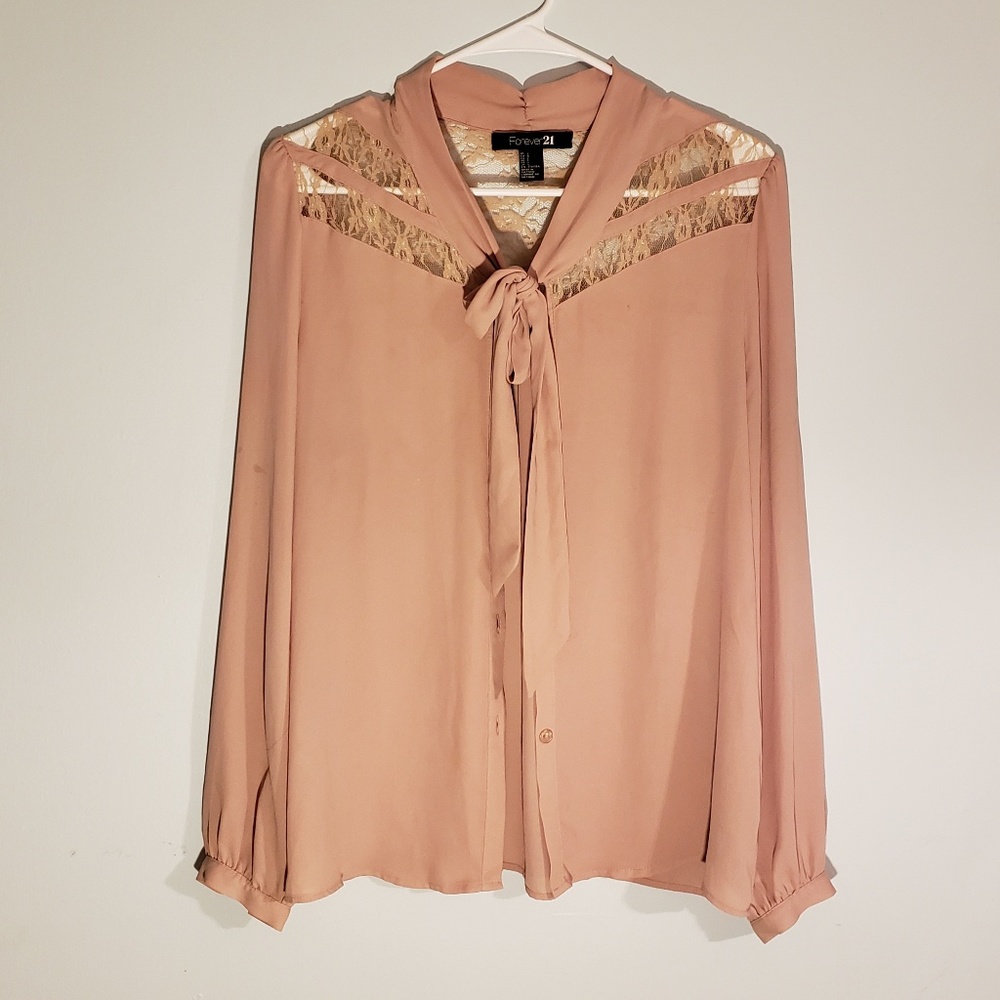 Lace Top FOREVER 21